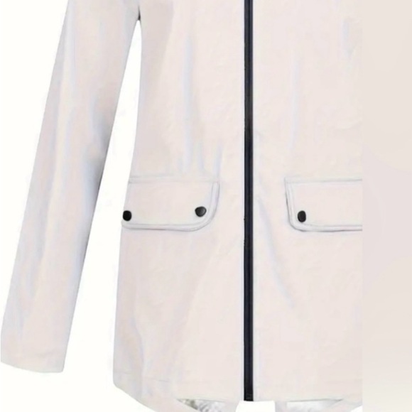 NWOT Lightweight Spring/Fall Hooded Jacket - Picture 4 of 4